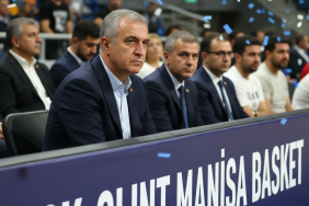 Baskan-Secer-MSK-Glint-Manisa-Basket-Karsilasmasini-Tribunden-Izledi-gemini